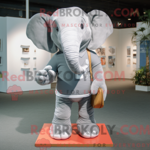 Grijze olifant...