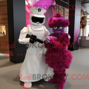 Magenta Commando máscara de...