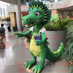 Personaggio mascotte verde...