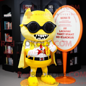 Mascotte de vampire jaune...