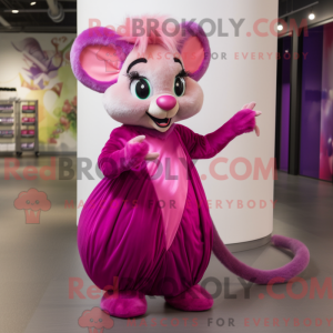 Magenta Dormus maskot...