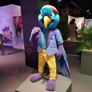 Lavender Macaw mascotte...