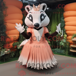 Postava maskota Peach...