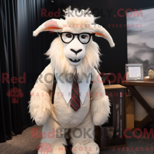 Personaggio mascotte capra...