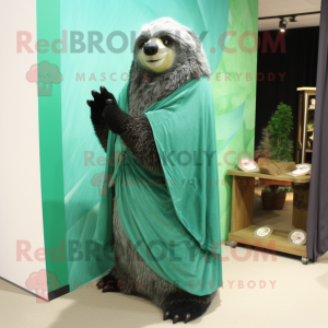 Green Sloth Bear mascotte...