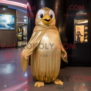Gold Penguin maskot...