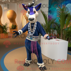 Navy Okapi maskotdraktfigur...