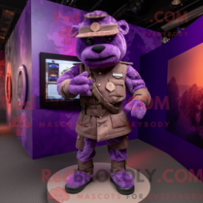 Fantasia de mascote Commando Roxo com jaqueta e suspensórios - Mascotes de comando - REBROKO_328005 - RedBrokoly.com