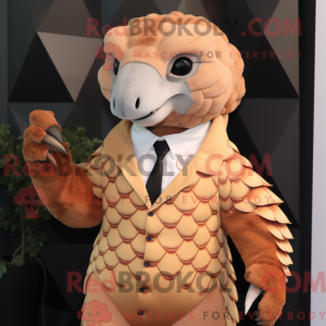 Peach Pangolin maskot...