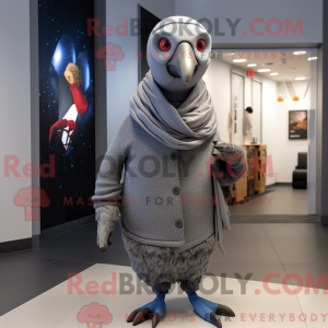 Fantasia de mascote de pintada cinza com macacão e cachecóis - Mascotes pintadas - REBROKO_329793 - RedBrokoly.com