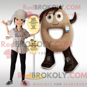 Tan Horseshoe maskot...