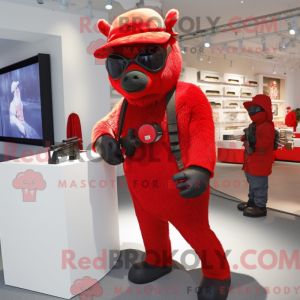 Red Sniper maskot...