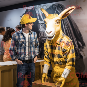 Gold Goat maskot...