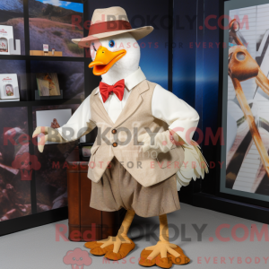 Tan Muscovy Duck maskot...