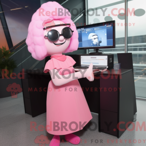 Rosa datormaskotdraktfigur...