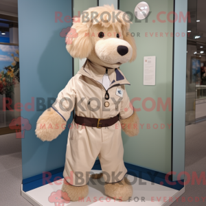 Personaggio mascotte cane...