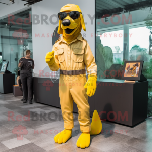 Yellow Dog maskot kostym...