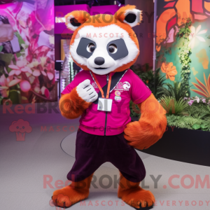 Magenta Rode Panda...