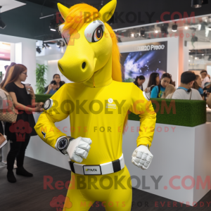Personnage mascotte de...