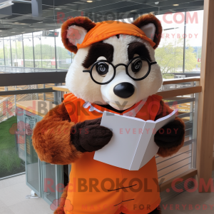 Orange Badger maskot...