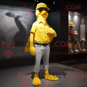 Máscara de pombo amarelo...