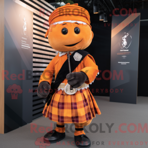 Orange sækkepibe maskot...