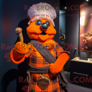 Orange sækkepibe maskot...