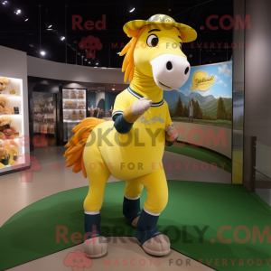 Máscara de cavalo amarelo...