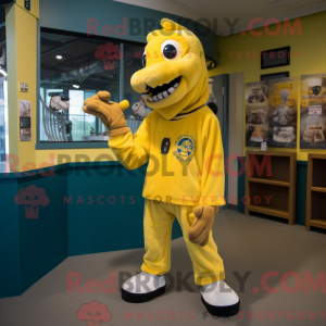 Máscara de cavalo amarelo...