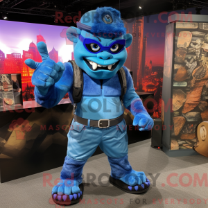 Blue Demon maskotdraktfigur...