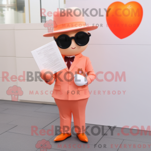 Peach Love Letter maskot...