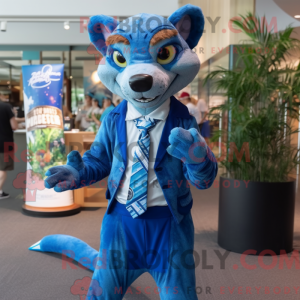 Blue Thylacosmilus mascot...