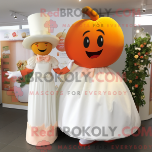 Postava maskota Peach Guláš...