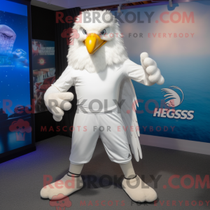 White Haast S Eagle maskot...