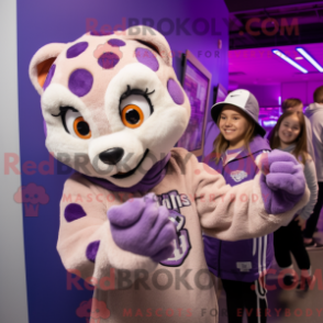 Fantasia de mascote de chita lavanda com moletom e bonés - Cheetah mascotes - REBROKO_340381 - RedBrokoly.com
