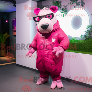 Postava maskota Magenta...