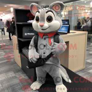 Mascotte d écureuil volant...