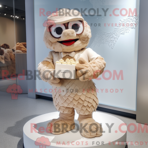 Beige bryllupskage maskot...