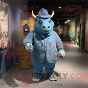 Figura de máscara de...