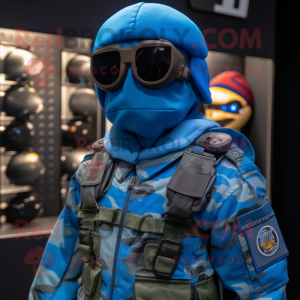 Blue Para Commando mascotte...