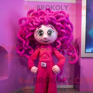 Magenta Medusa maskot...