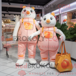 Peach Wedding Cake maskot...