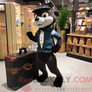 Máscara de Black Weasel com...
