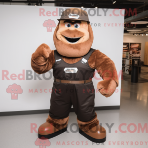 Brun Strongman maskot...