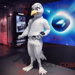 Maska White Pigeon to...