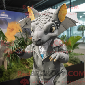 Grå Triceratops maskot...