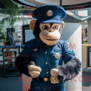 Navy chimpanse maskot...