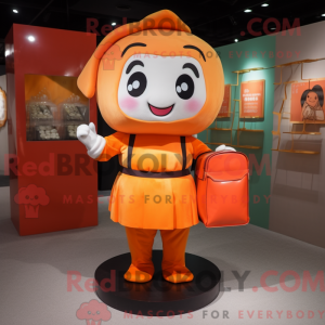 Disfraz de mascota naranja...