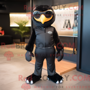 Sort Falcon maskot kostume...