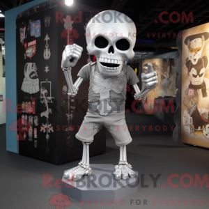 Silver Skull maskot kostume...